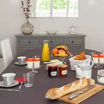 B&B La Belle Vie 카브레톤