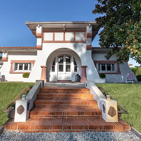 La Belle Vie كابروتو