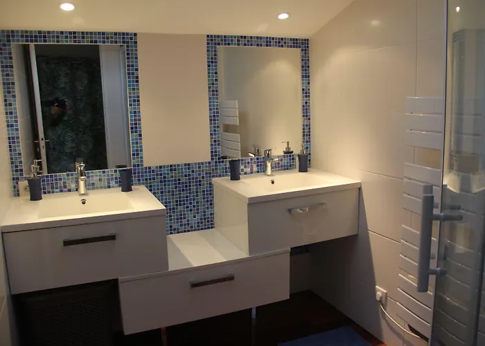 La Belle Vie 2* كابروتو